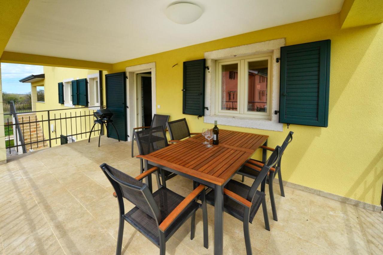 Aurelia Haus2 In Mit Privatem Pool Porec